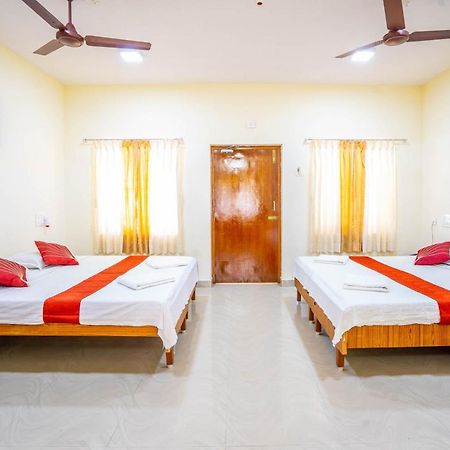 Hotel Tamilnadu - Thirukadaiyur Tirukkadaiyur Exterior photo